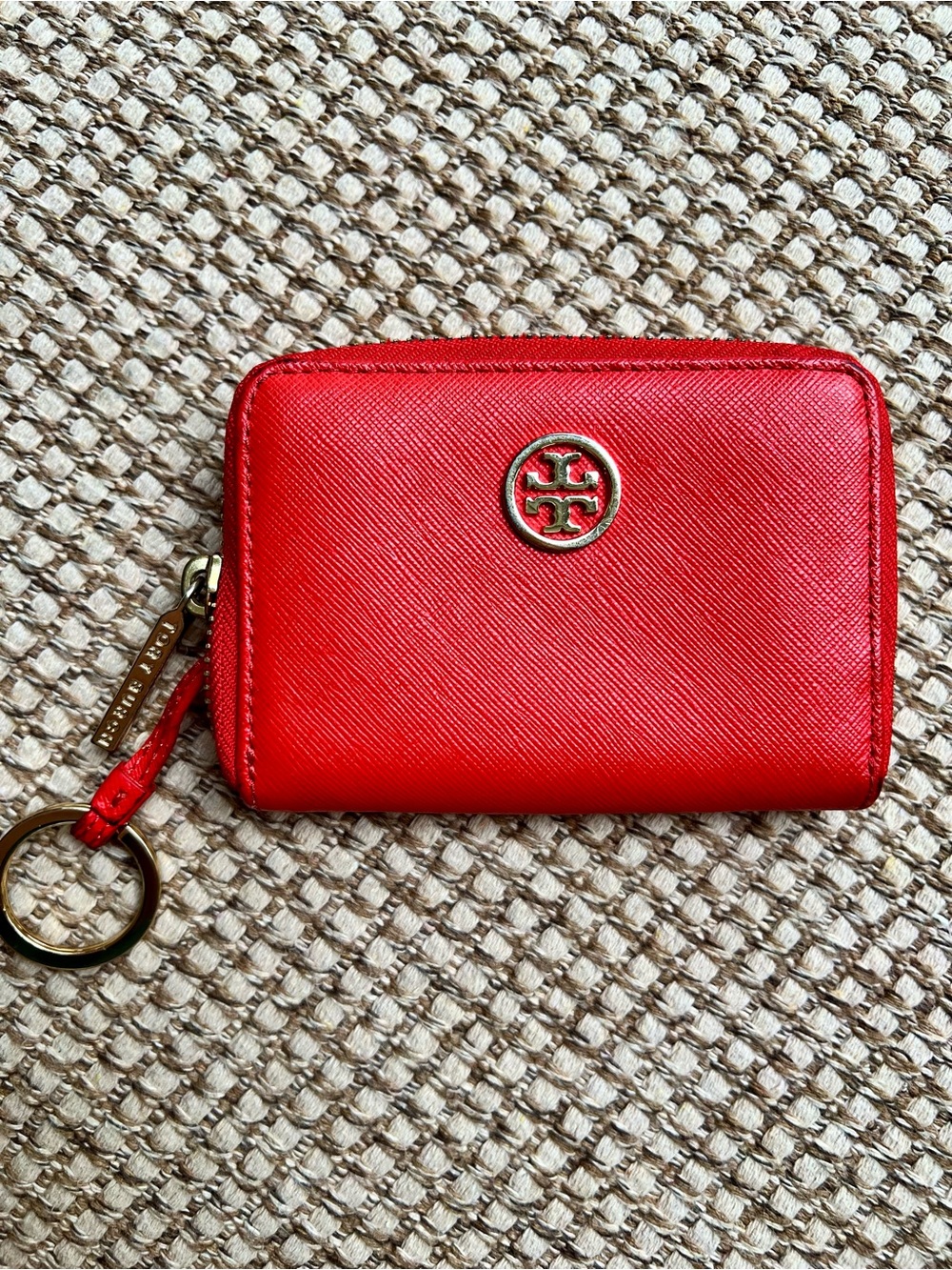 ❤️Tory Burch Red Saffiano Leather Zip Wallet Keychain